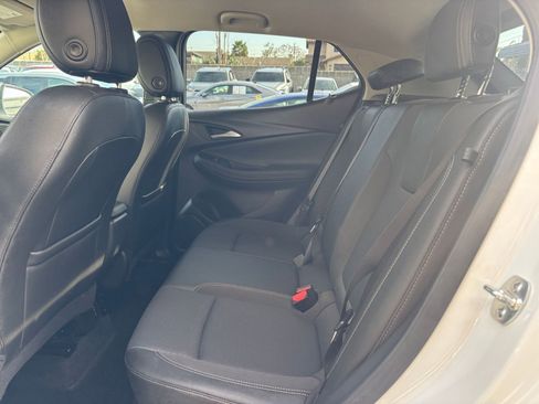 Used 2025 Buick Encore GX Preferred image 25