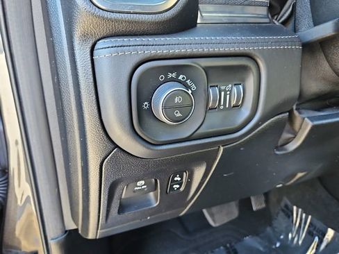 Used 2020 RAM 1500 Limited image 30