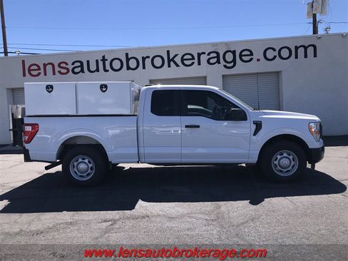 Used 2021 Ford F150 XL w/ Equipment Group 101A High RWD image 1