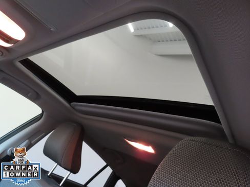 Used 2024 Subaru Crosstrek 2.0i Premium image 22