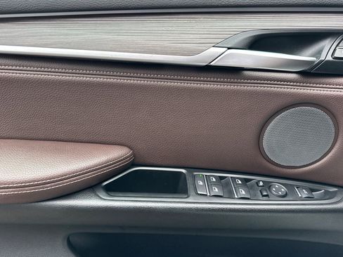 Used 2018 BMW X5 xDrive35i image 11