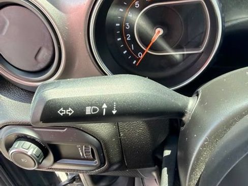 Used 2023 Jeep Wrangler Unlimited Sport AWD/4WD image 16