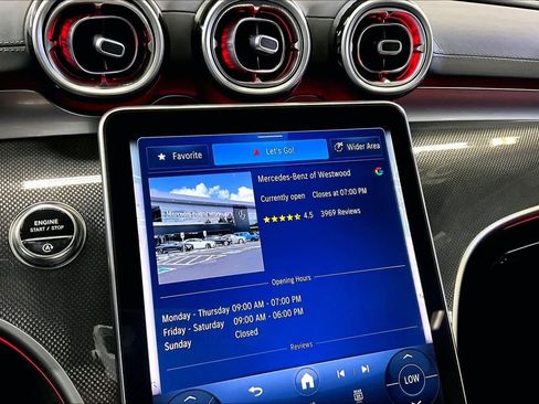 Used 2025 Mercedes-Benz CLE 300 4MATIC Cabriolet image 29