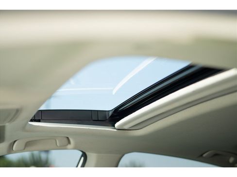Used 2025 Honda Accord SE image 4