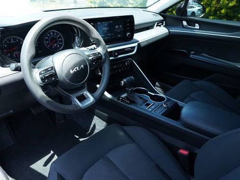 Used 2022 Kia K5 LXS FWD image 6