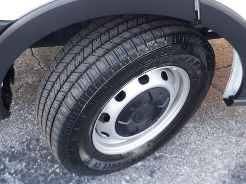 Used 2020 Ford Transit 250 Low Roof image 21