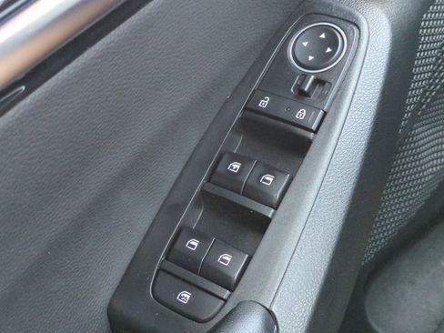 Used 2023 Kia Seltos S image 22