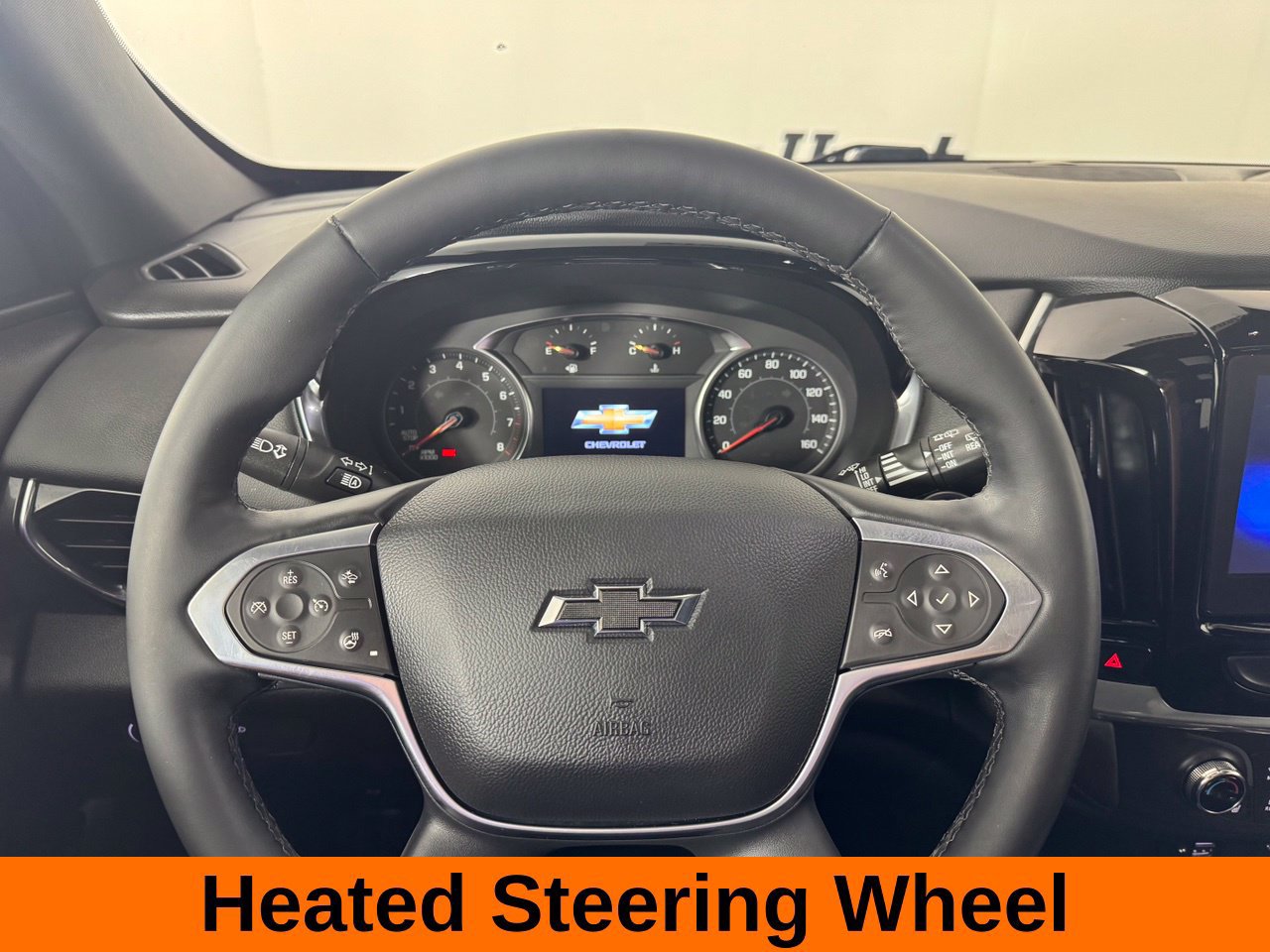 Used 2023 Chevrolet Traverse RS AWD/4WD image 16
