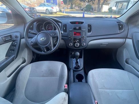 Used 2010 Kia Forte EX image 6