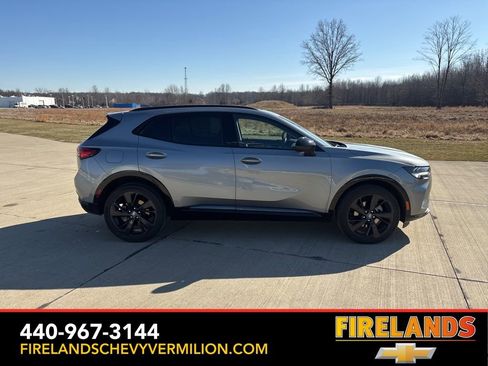 Used 2023 Buick Envision Essence w/ Sport Touring Package image 10