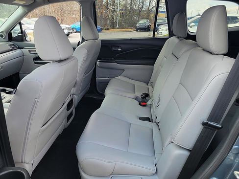 Used 2021 Honda Pilot EX-L image 12