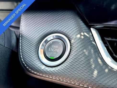 Used 2026 Chevrolet Equinox LT w/ Convenience Package II FWD image 16
