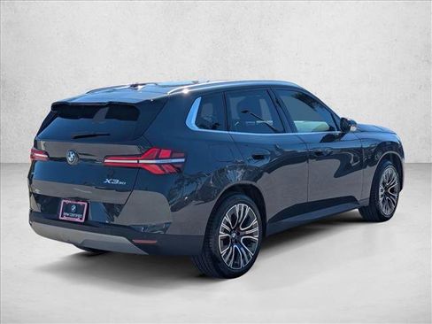 Certified 2025 BMW X3 xDrive30i image 5