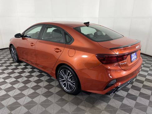 Used 2023 Kia Forte GT-Line w/ GT-Line Premium Package FWD image 11
