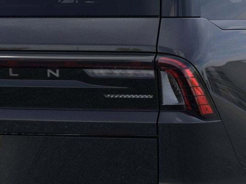 New 2025 Lincoln Navigator Reserve w/ Jet Appearance Package image 44