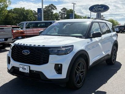 Used 2025 Ford Explorer ST-Line w/ ST-Line Street Pack