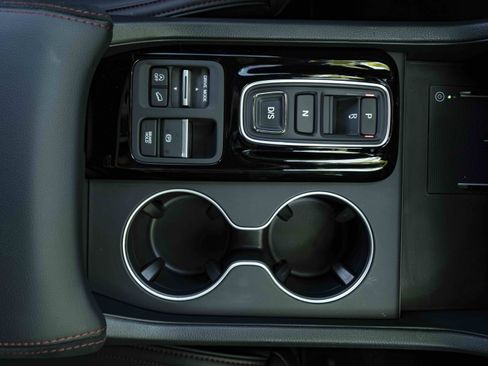 Used 2026 Honda Pilot Black Edition image 28
