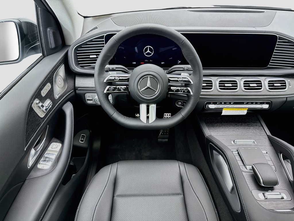 Certified 2026 Mercedes-Benz GLS 450 4MATIC image 10
