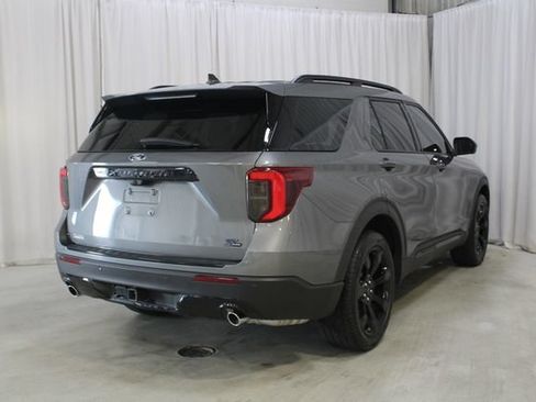 Used 2023 Ford Explorer ST-Line w/ Class IV Trailer Tow Package AWD/4WD image 29