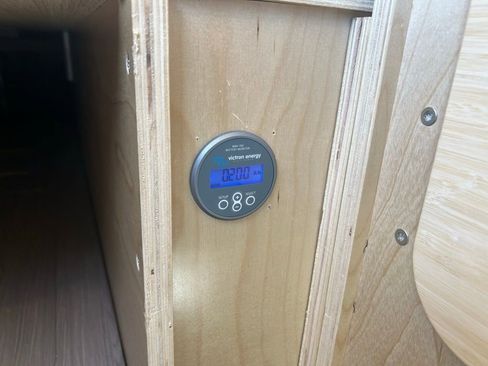 Used 2024 Mercedes-Benz Sprinter 144 Cargo image 21