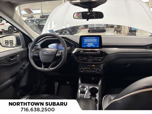 Used 2023 Ford Escape Active image 3