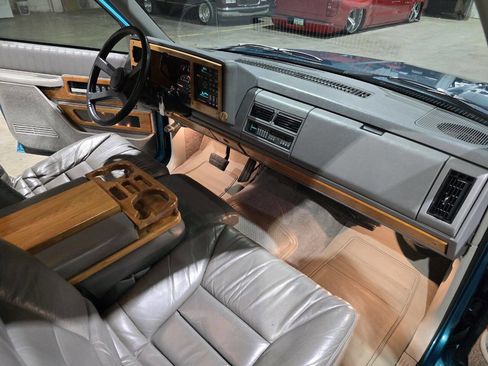 Used 1993 GMC Sierra 1500 2WD Regular Cab image 37