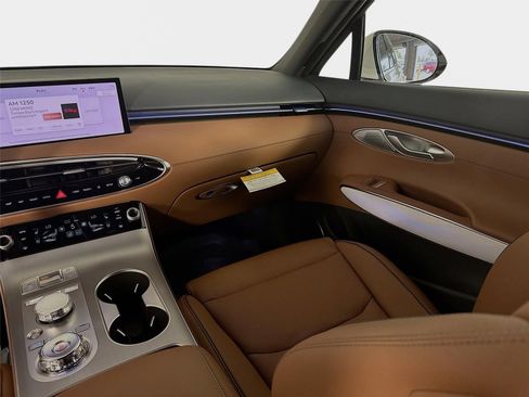 New 2026 Genesis GV70 2.5T Advanced AWD/4WD image 26