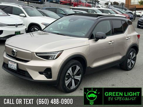 Used 2023 Volvo XC40 Recharge Plus w/ Protection Package Premier AWD/4WD image 1
