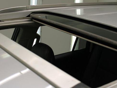 Used 2017 Lexus GX 460 Premium 4D SUV 4WD image 25