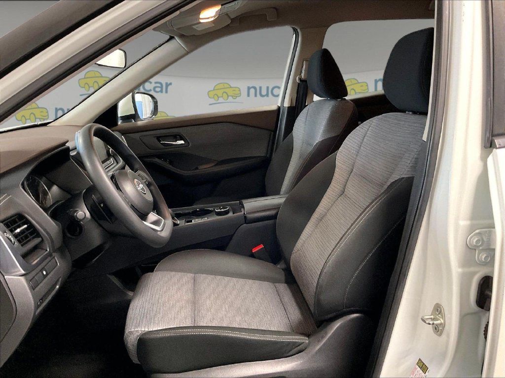 Certified 2023 Nissan Rogue SV AWD/4WD image 10
