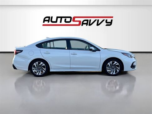 Used 2024 Subaru Legacy Limited image 8