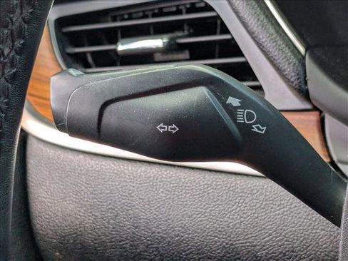 Used 2017 Lincoln MKC Reserve image 12