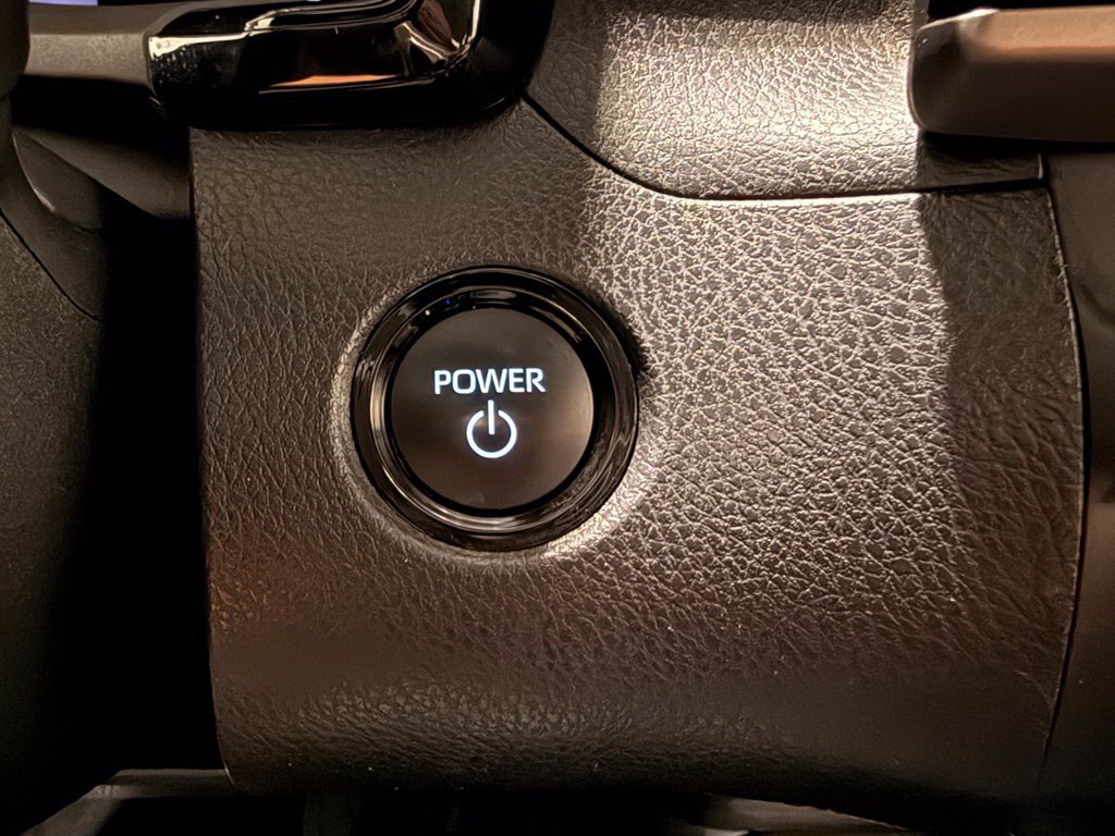 Used 2025 Toyota Camry LE FWD image 19