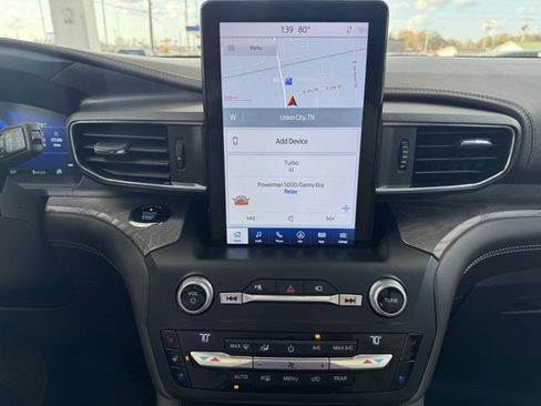 Used 2020 Ford Explorer Platinum w/ Premium Technology Package image 9