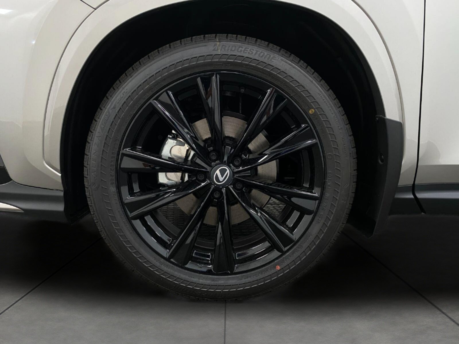 New 2026 Lexus NX 350 F Sport AWD/4WD image 12