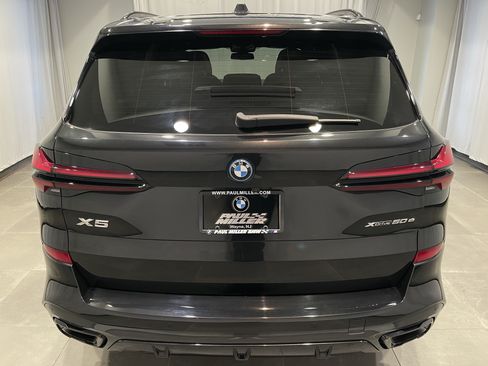 Used 2024 BMW X5 xDrive50e w/ M Sport Package AWD/4WD image 5