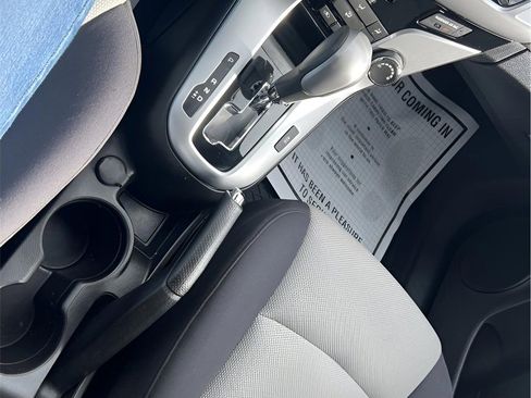 Used 2015 Chevrolet Cruze LS image 19