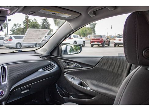 Used 2023 Chevrolet Malibu LT FWD image 20