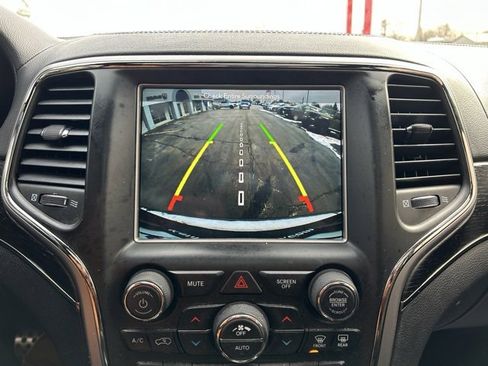 Used 2018 Jeep Grand Cherokee High Altitude image 48