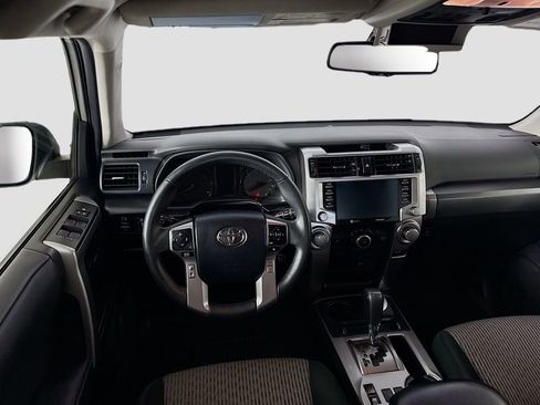 Certified 2024 Toyota 4Runner SR5 AWD/4WD image 15
