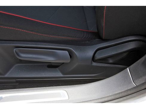 Used 2024 Volkswagen Jetta GLI 40th Anniversary Edition FWD image 29