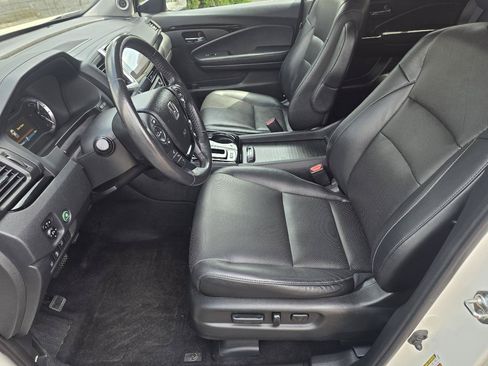 Used 2019 Honda Ridgeline RTL-E image 10
