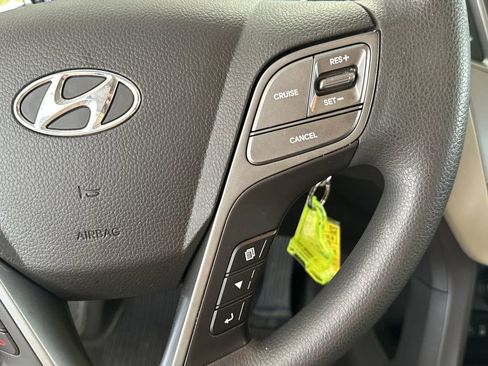 Used 2018 Hyundai Santa Fe Sport image 21