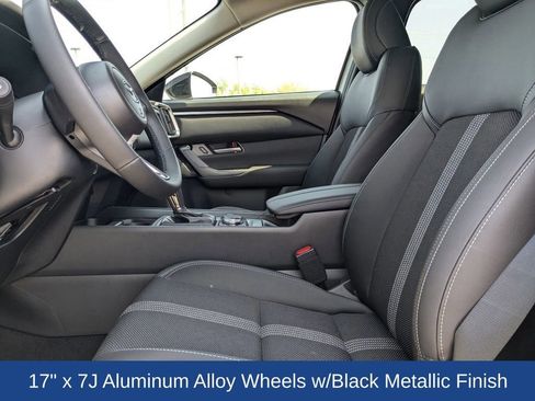 Used 2025 MAZDA CX-50 AWD 2.5 S w/ Weather Package image 11