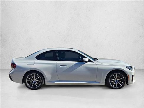 Used 2023 BMW 230i 230i w/ Convenience Package image 4