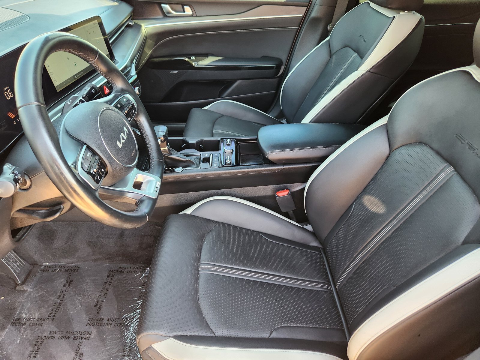 Used 2025 Kia K5 GT-Line w/ GT-Line Premium Package FWD image 22