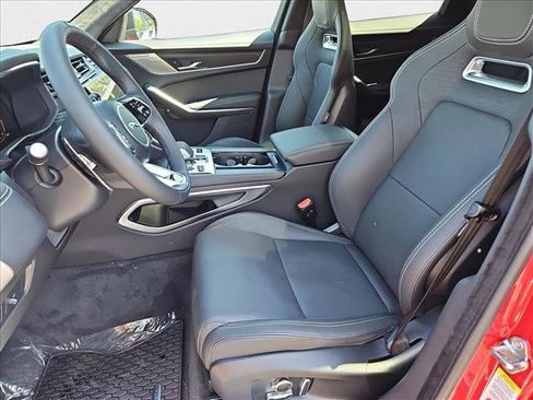 New 2026 Jaguar F-PACE R-Dynamic S image 12