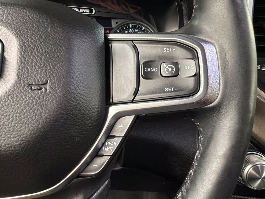 Used 2019 RAM 1500 Laramie w/ Sport Appearance Package AWD/4WD image 19