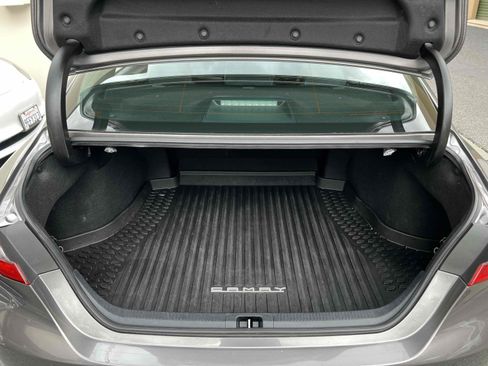 Used 2021 Toyota Camry SE w/ Convenience Package image 45