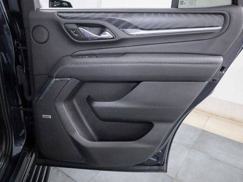 Used 2023 GMC Yukon Denali AWD/4WD image 31